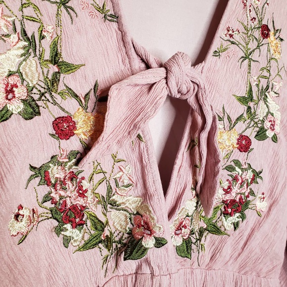 ALTAR'D STATE Blush Pink Boho Embroidered Floral Romper S - Picture 4 of 13
